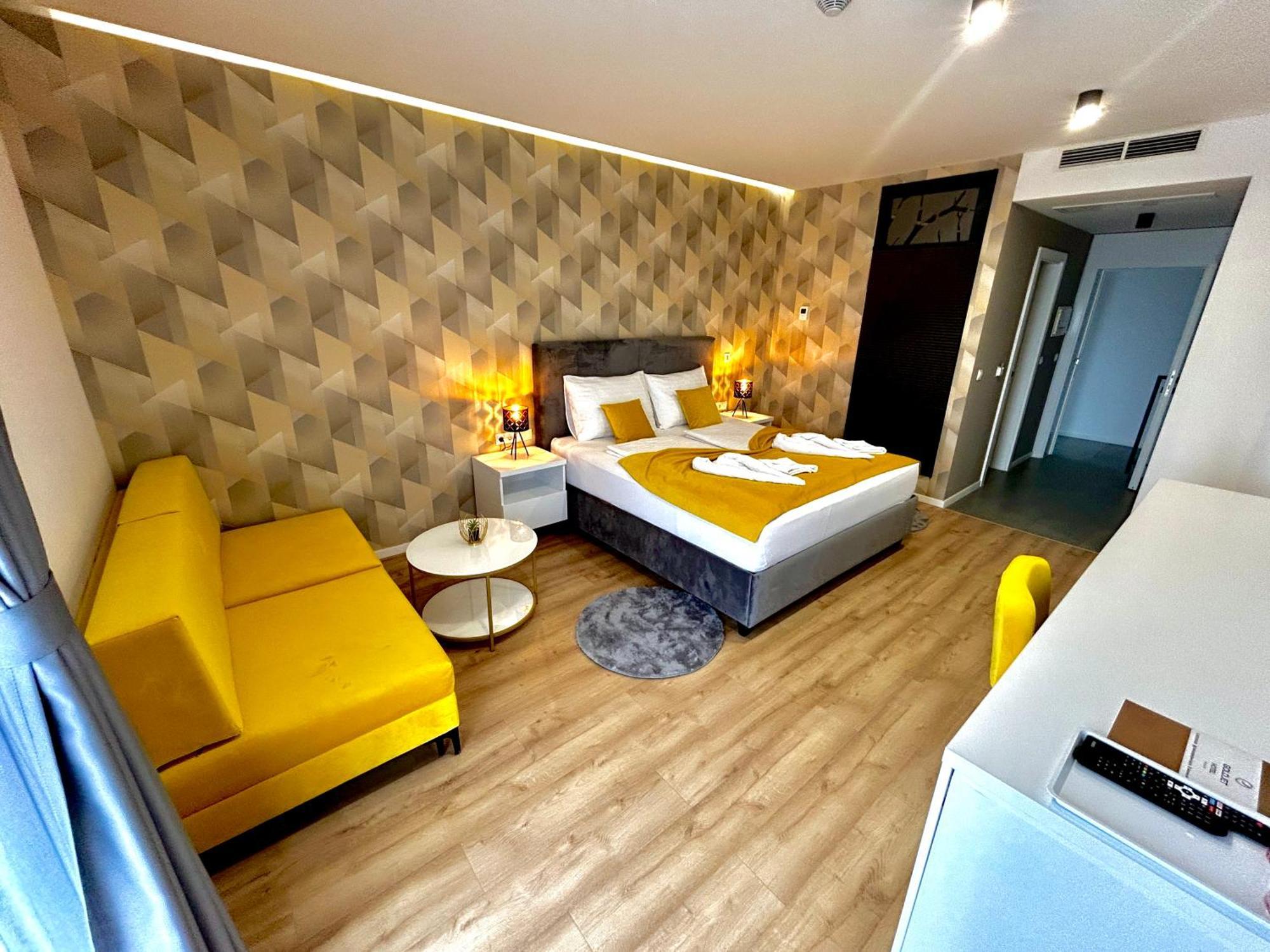 Hotel Gold Jet Bihać Exterior foto